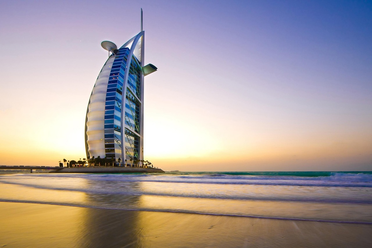 Dubai Şirket Türleri - Yatırımcılar için Kapsamlı Rehber (2026)