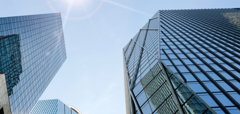 DMCC Şirket Kurma Maliyeti: Prestij ve Büyüme Yatırımı