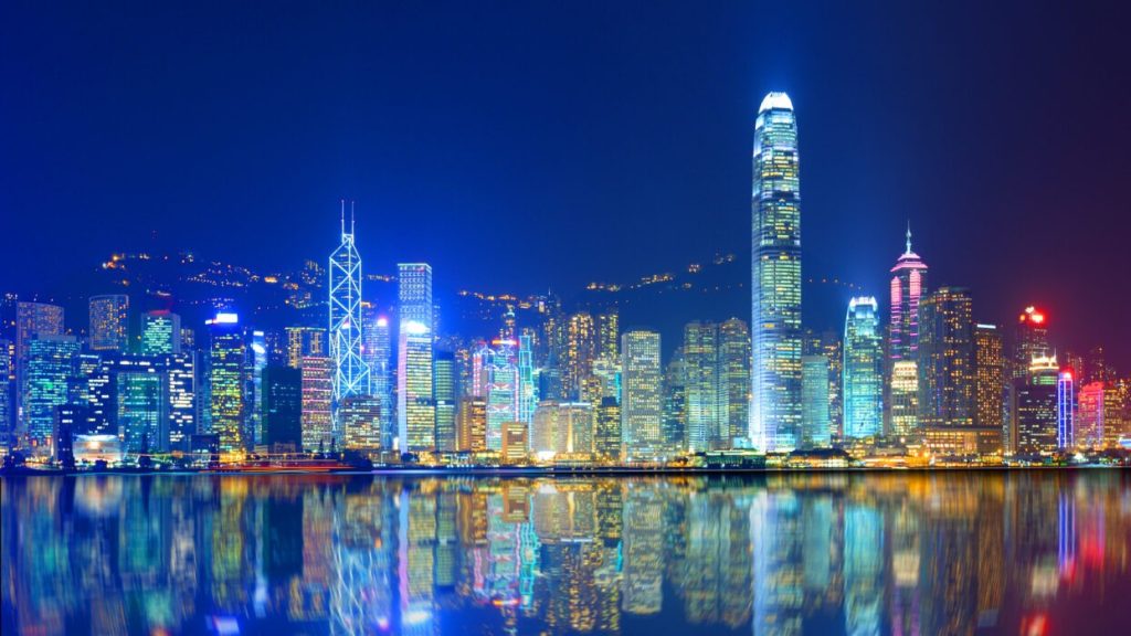 Featured image Hong Kong skyline from Kow Loon 1244x700 1